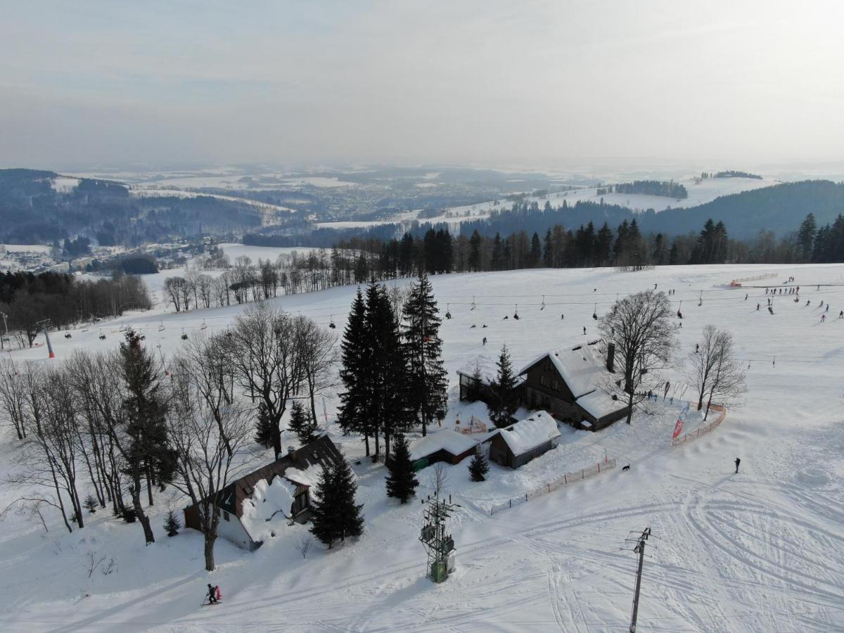Chata U Zmrzlyho Vrchlabi Bagian luar foto